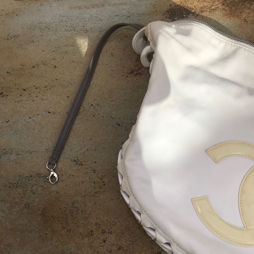 CHANEL BAG, MODERN CHAIN HOBO HANDBAG - AUTHENTIC! - Picture 12 of 15